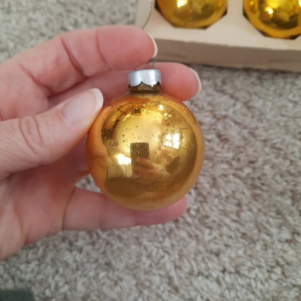Vintage Mr. Christmas Metallic Gold 10 Piece Glass Ornaments Set Medium Bulbs